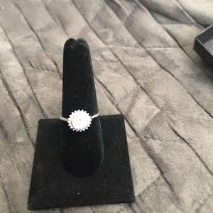 Fragrant jewels ring